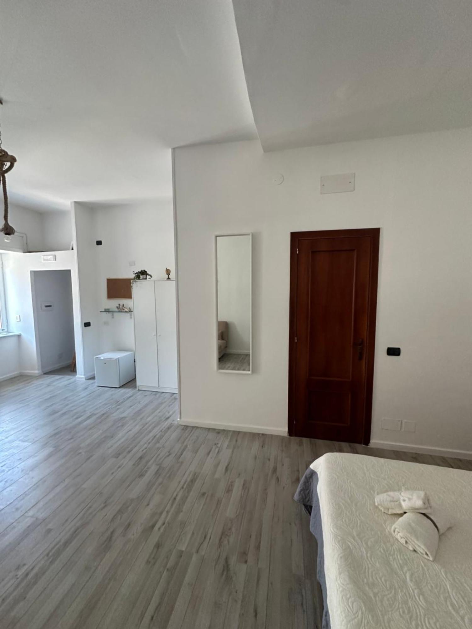 Maison Margot Поццуоли Экстерьер фото